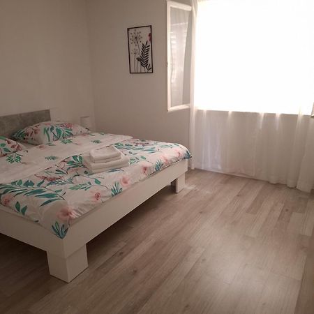 Apartment "None" ماكارسكا المظهر الخارجي الصورة